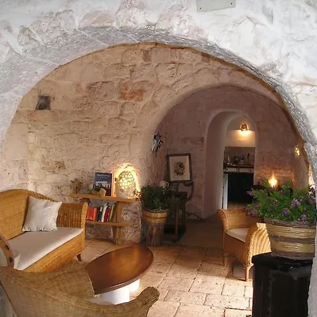 Trullo Primitivo *