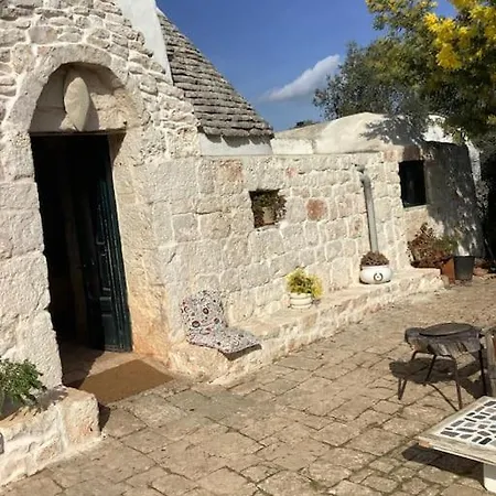 Trullo Primitivo *