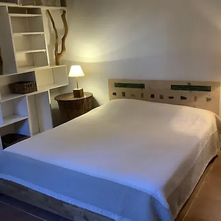 Trullo Primitivo *