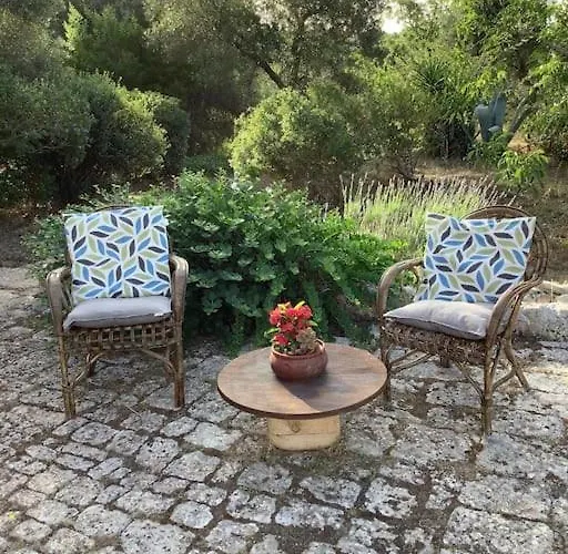 度假居 Trullo Primitivo 切列梅萨皮卡